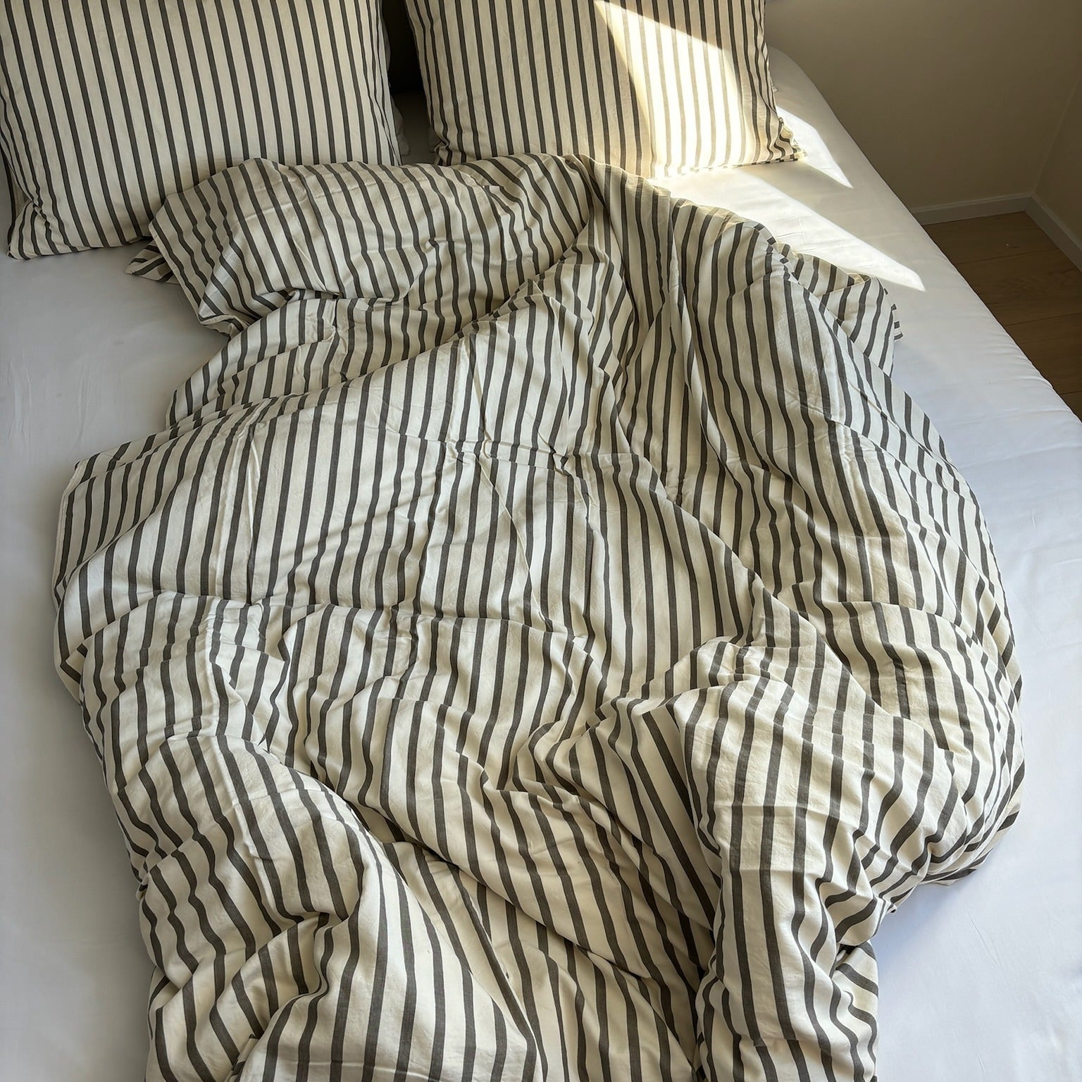 Perlemor/Mose Sengesett i matt sateng