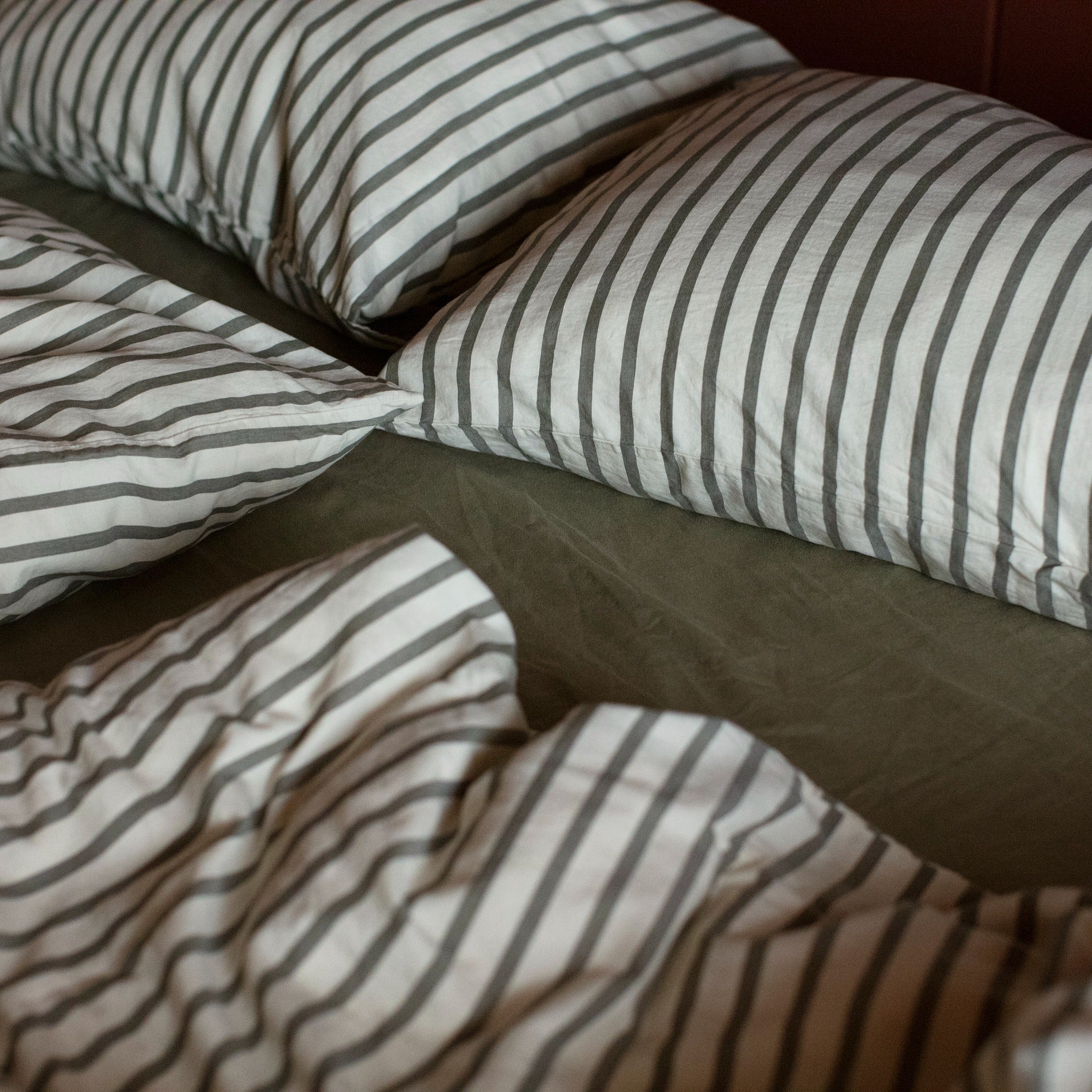 Perlemor/Mose Sengesett i matt sateng