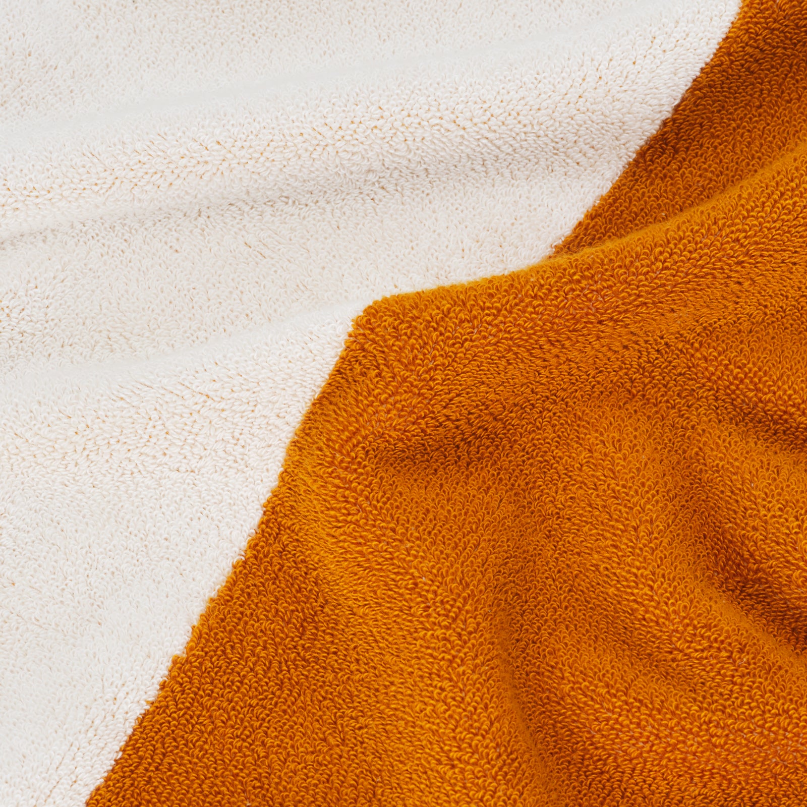 #farge_karamellbrun-flotehvit