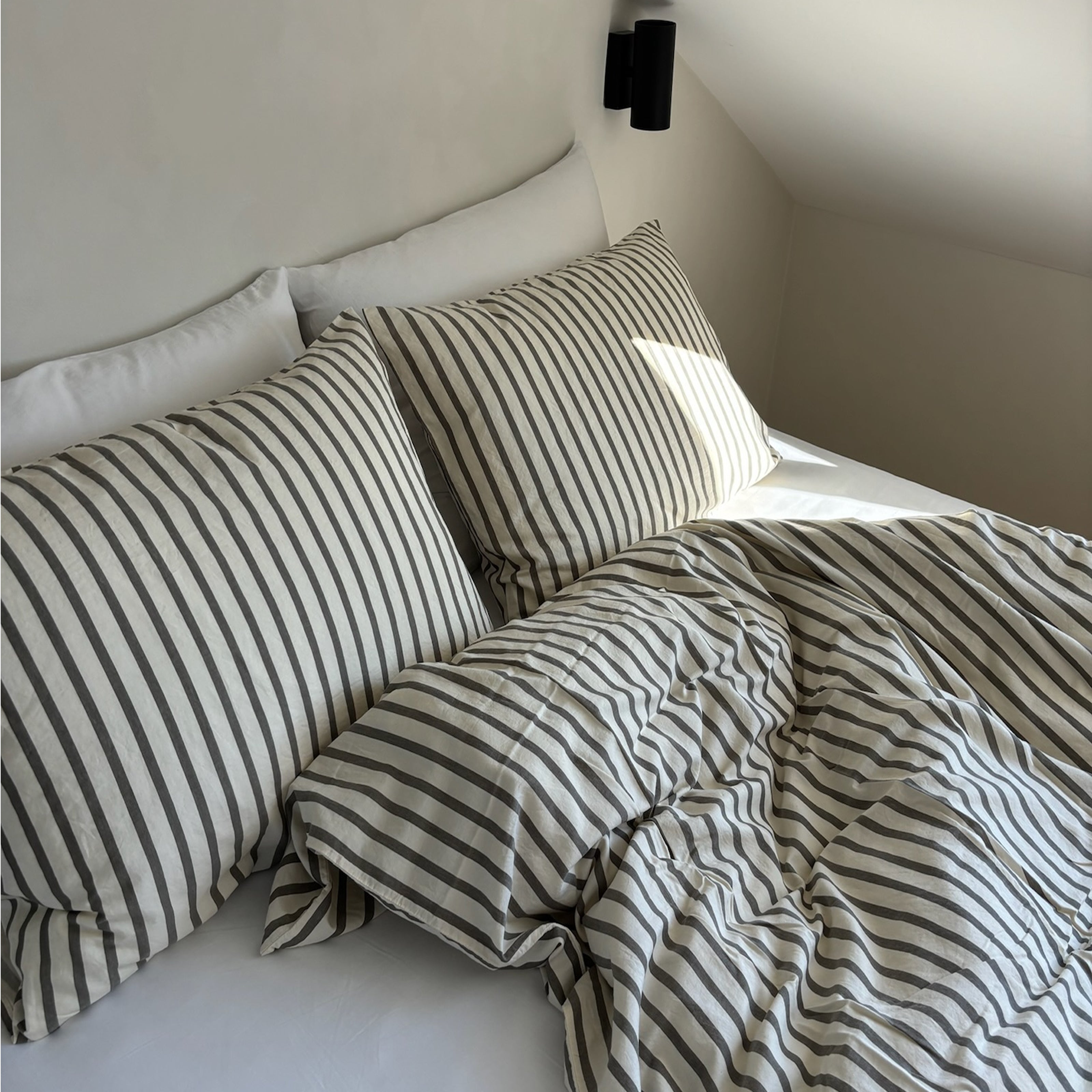 Perlemor/Mose Sengesett i matt sateng