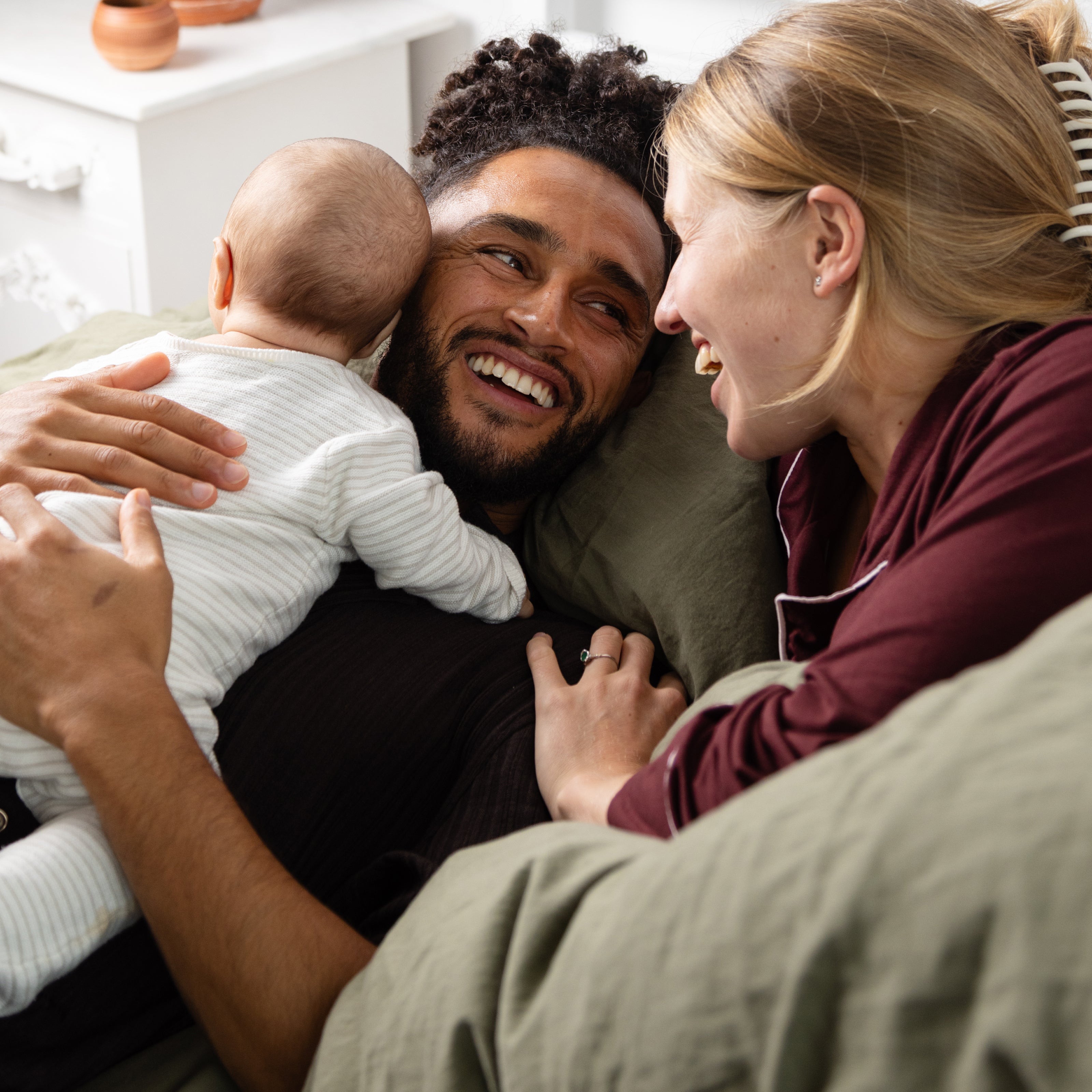 Mose Sengesett i matt sateng